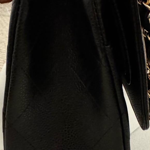 Chanel Classic Jumbo Double Flap Black Caviar Gold Hardware - Picture 5 of 13